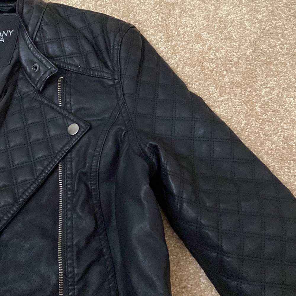 Leather Jacket - Picture 3 of 4